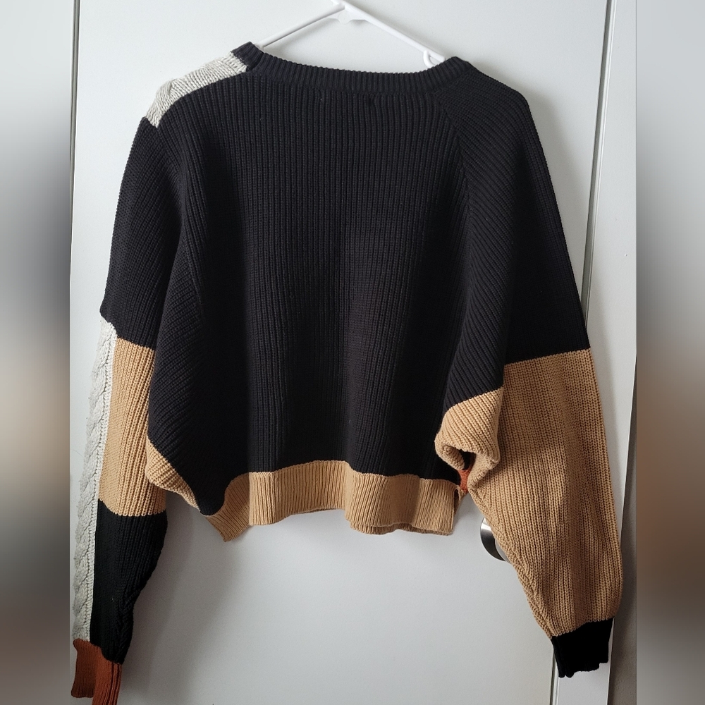 Mod Ref Color Block Sweater - Picture 5 of 6